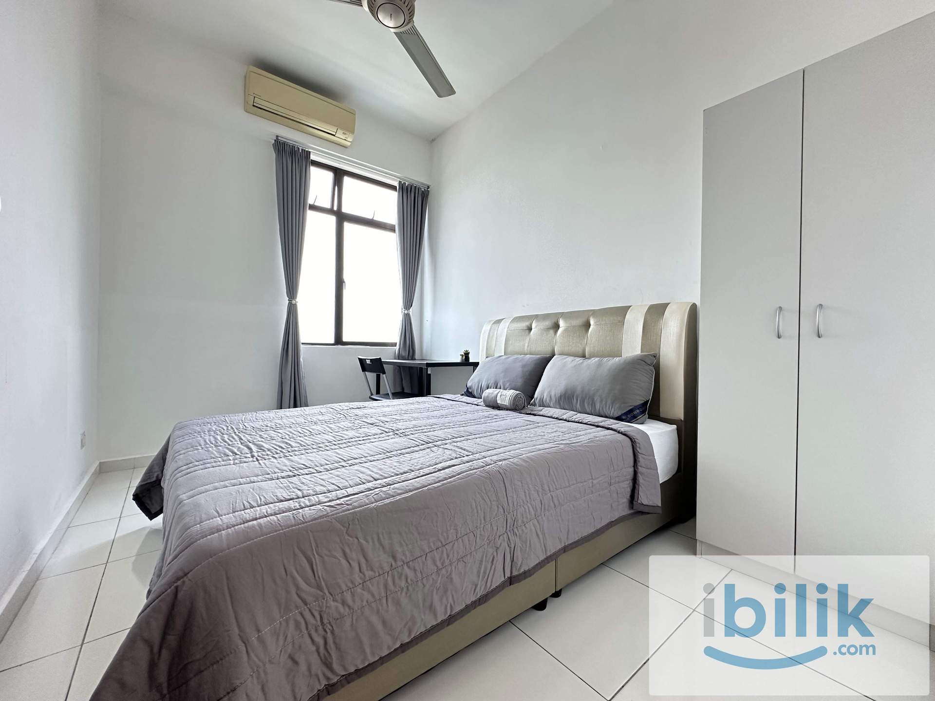 🍀Setia Tropika Kempas Big & Cozy Medium Aircon Room for Rent🍀 - Image 1