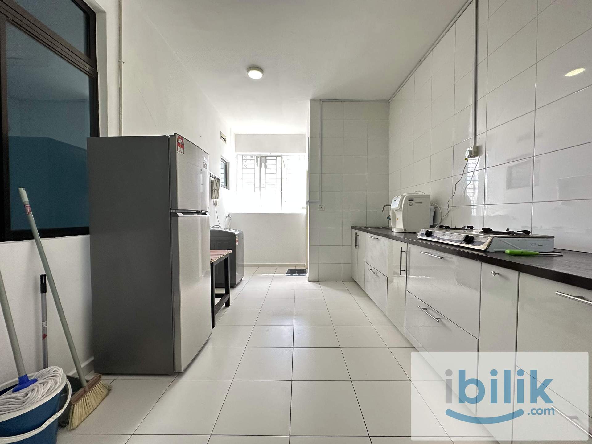 🍀Setia Tropika Kempas Big & Cozy Medium Aircon Room for Rent🍀 - Image 3