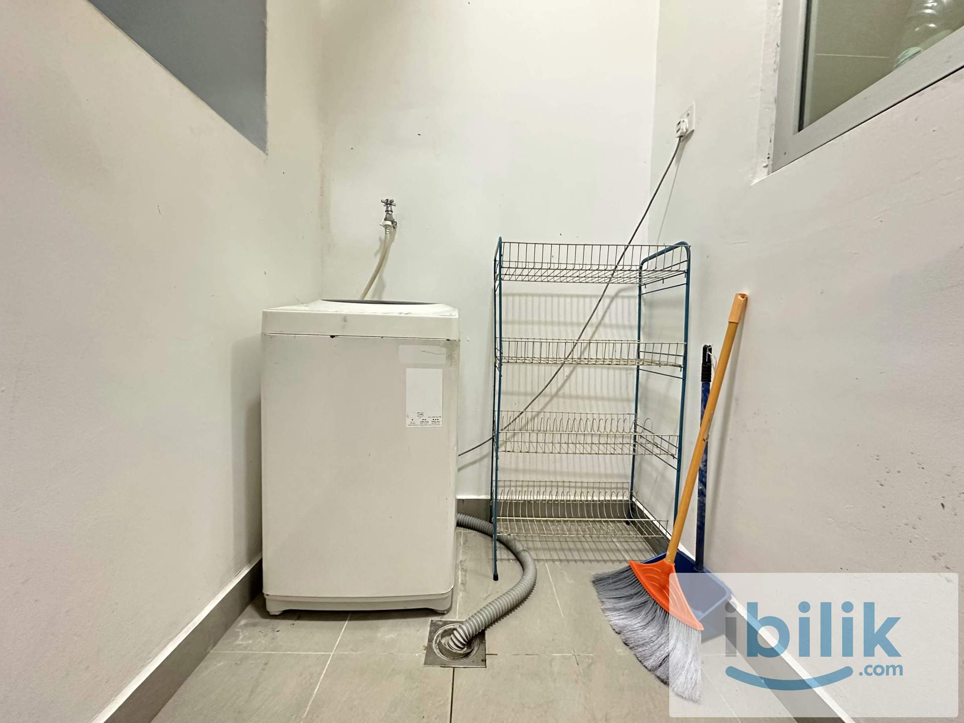❤️🧡💛 Larkin Condo Fully Furnished Master Room with Private Bathroom Available - Image 5