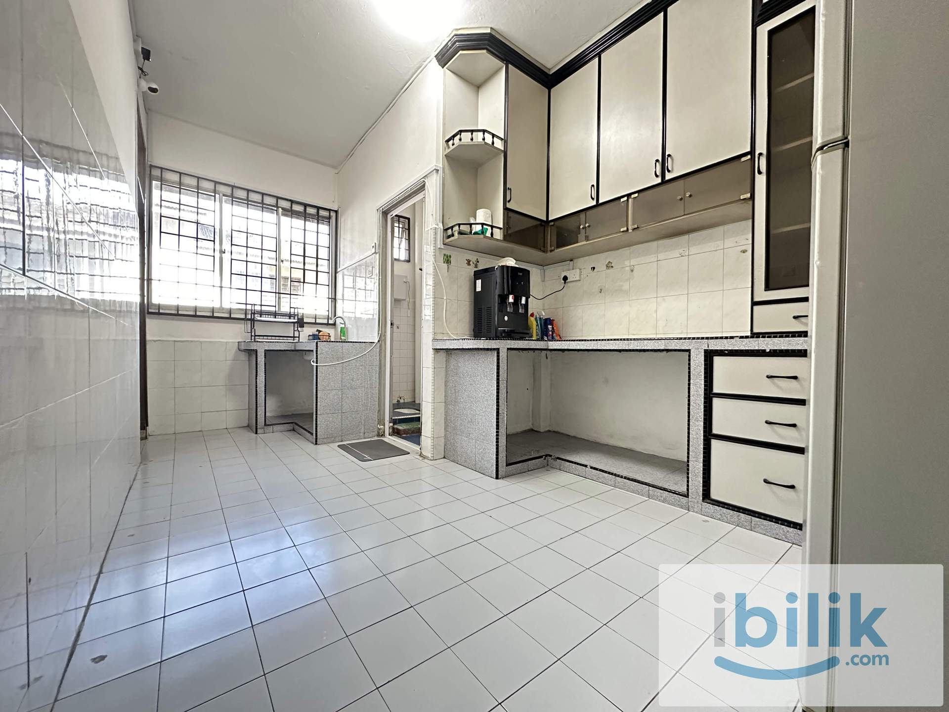 🌟Taman Anggerik, Kempas Fully Furnished Middle Room for Rent🌟 - Image 3