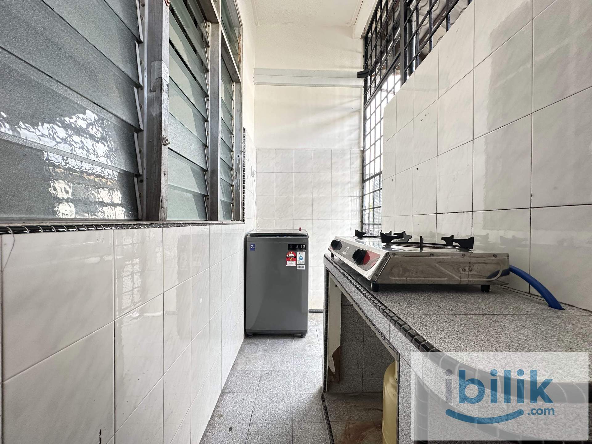 🌟Taman Anggerik, Kempas Fully Furnished Middle Room for Rent🌟 - Image 5