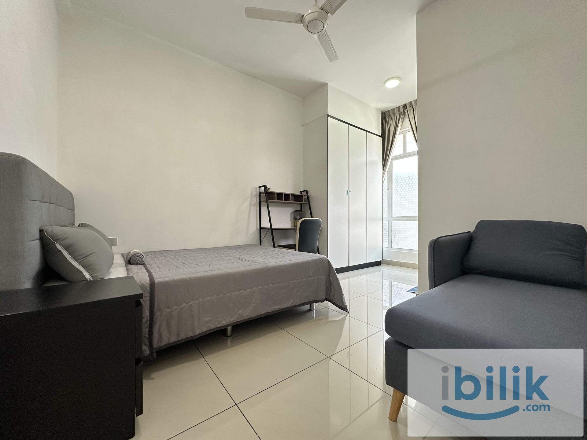 Taman Perling Condo Master Room with Private Bathroom for Rent - Image 1