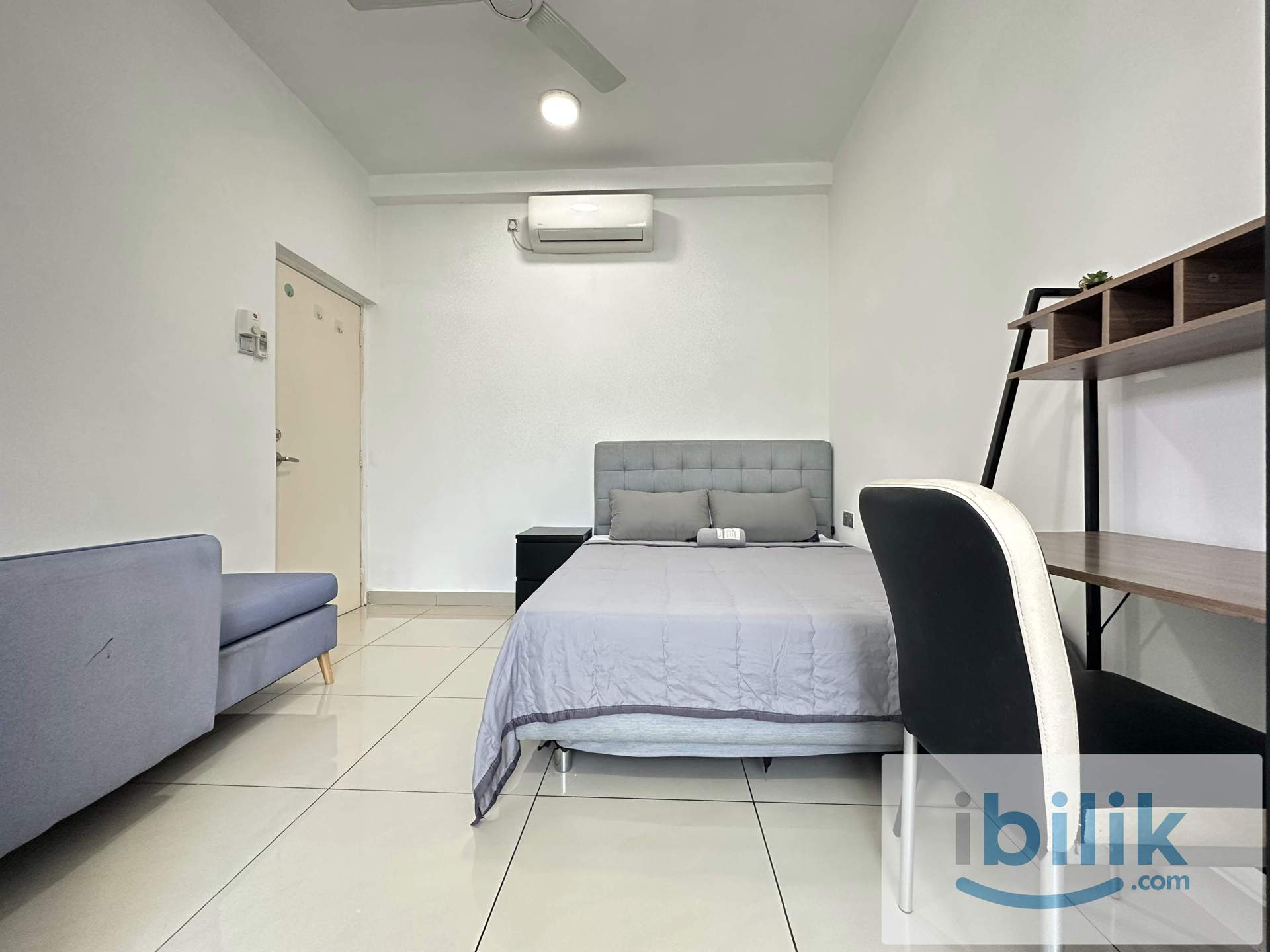 Taman Perling Condo Master Room with Private Bathroom for Rent - Image 2