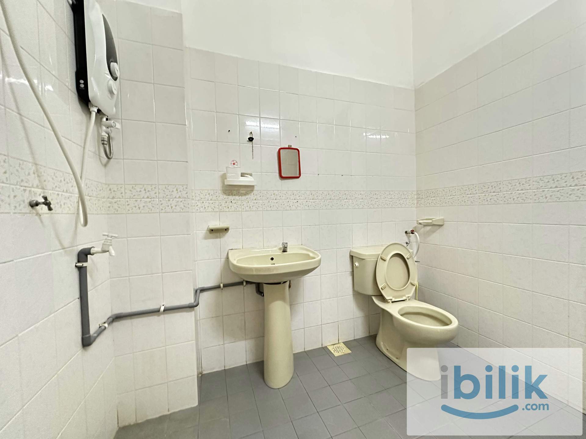 Bukit Mewah Paradigm Mall Fully Furnished Single Room for Rent - Image 2