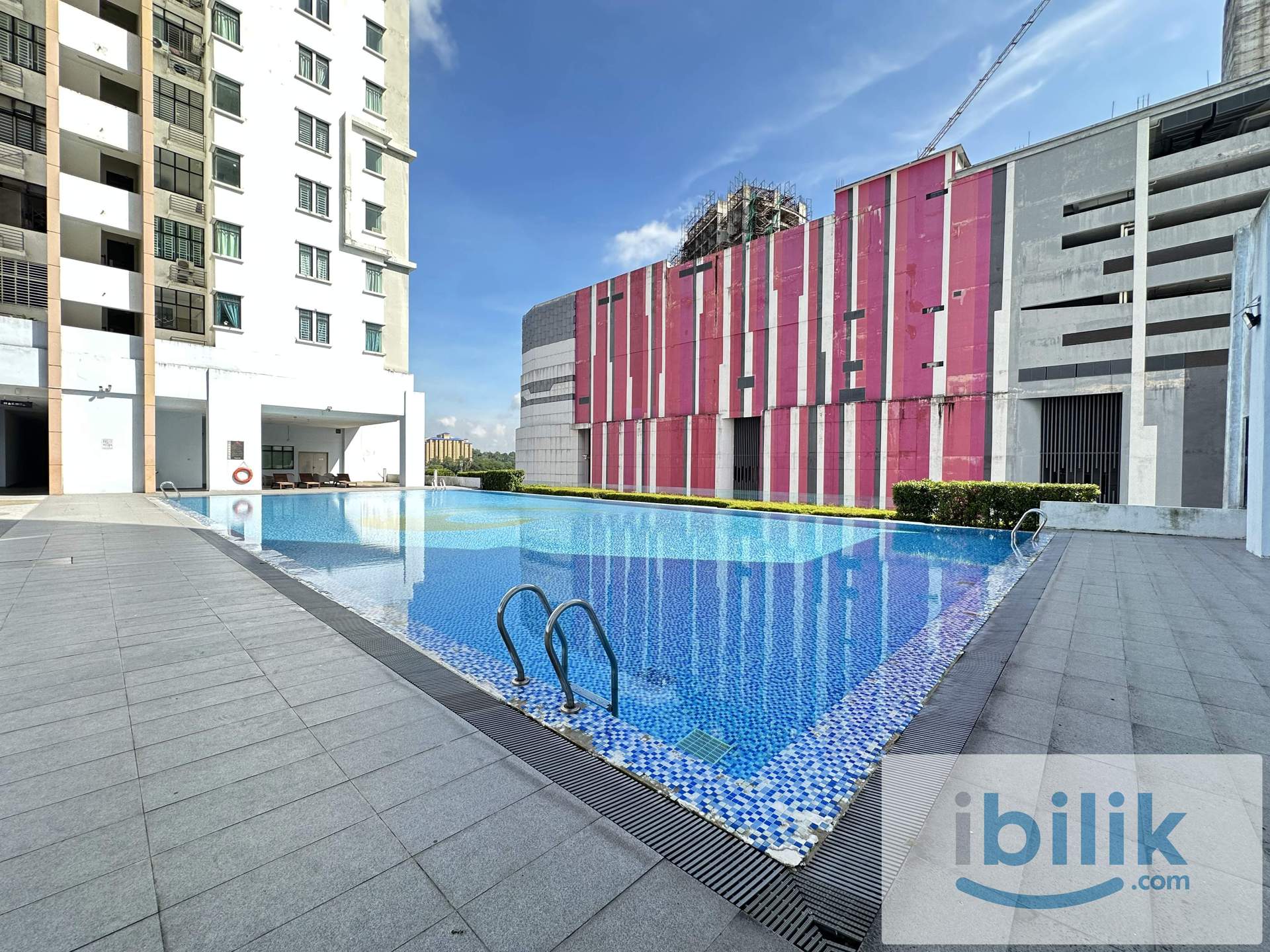 🍀Tampoi Jentayu Residency Condo Medium Aircon Room for Rent🍀 - Image 5