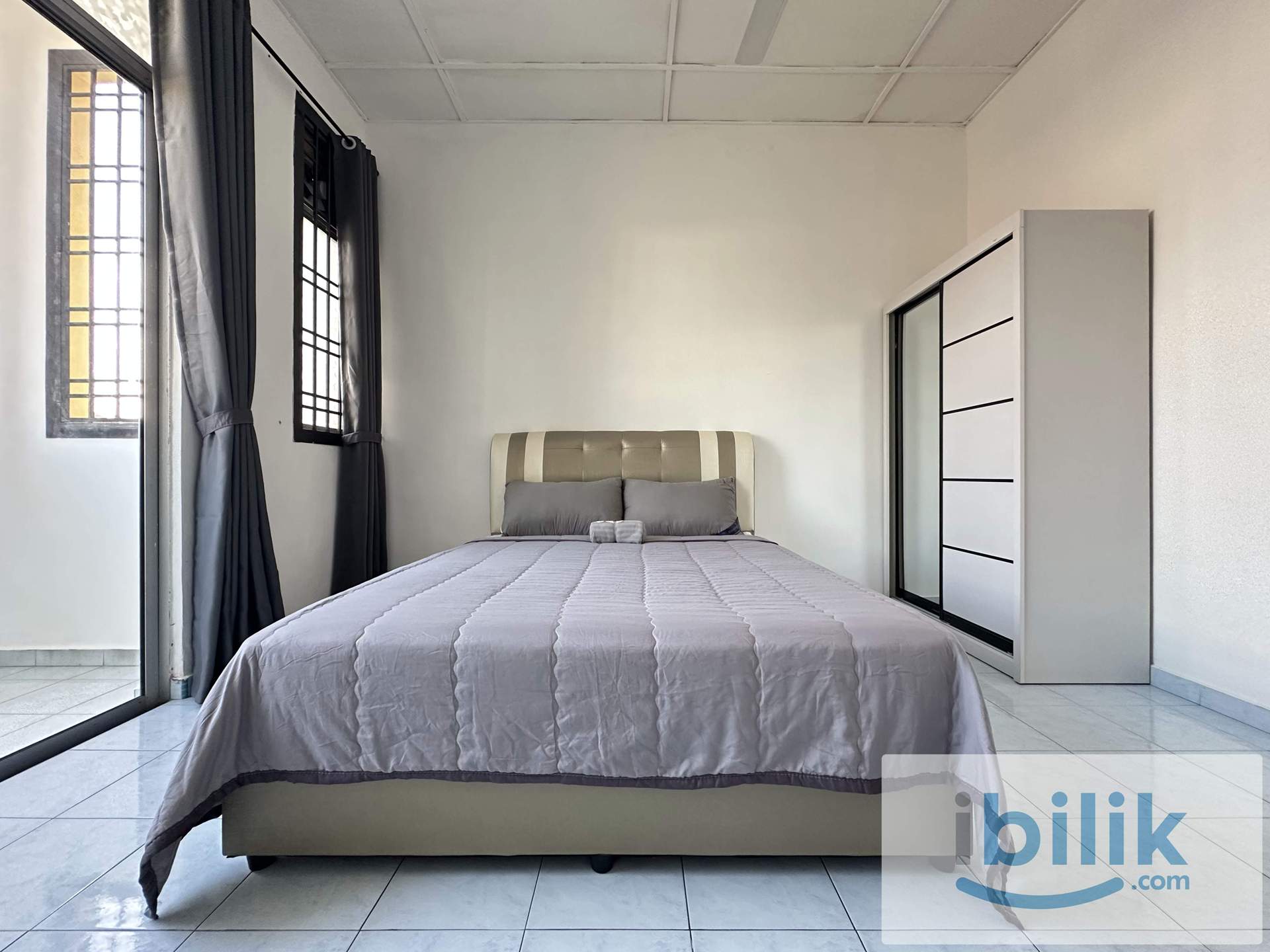 ❤️🧡💛Bukit Indah Fully Furnished Balcony Master Room with Private Bathroom - Image 3