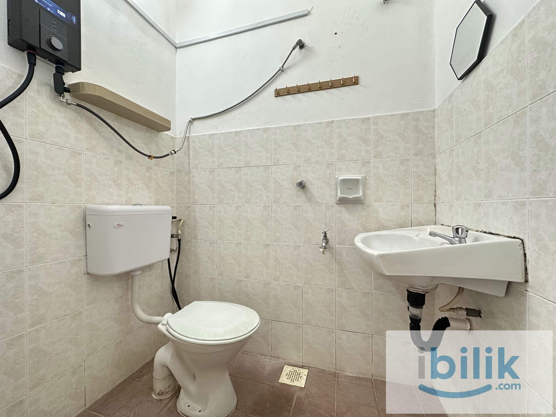 🌟Bukit Indah Fully Furnished Middle Room for Rent🌟 - Image 3