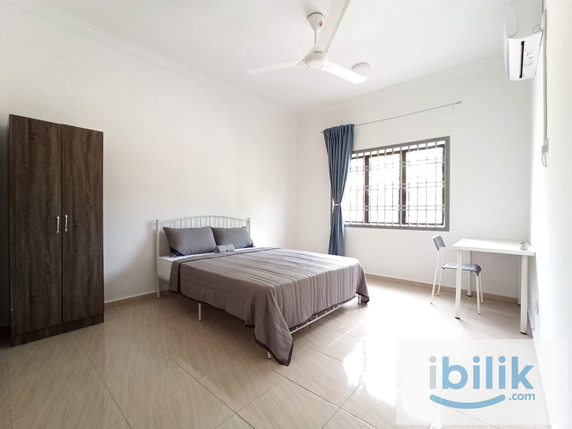 💗Mount Austin Fully Furnished Master Room with Private Bathroom for Rent💗 - Image 1