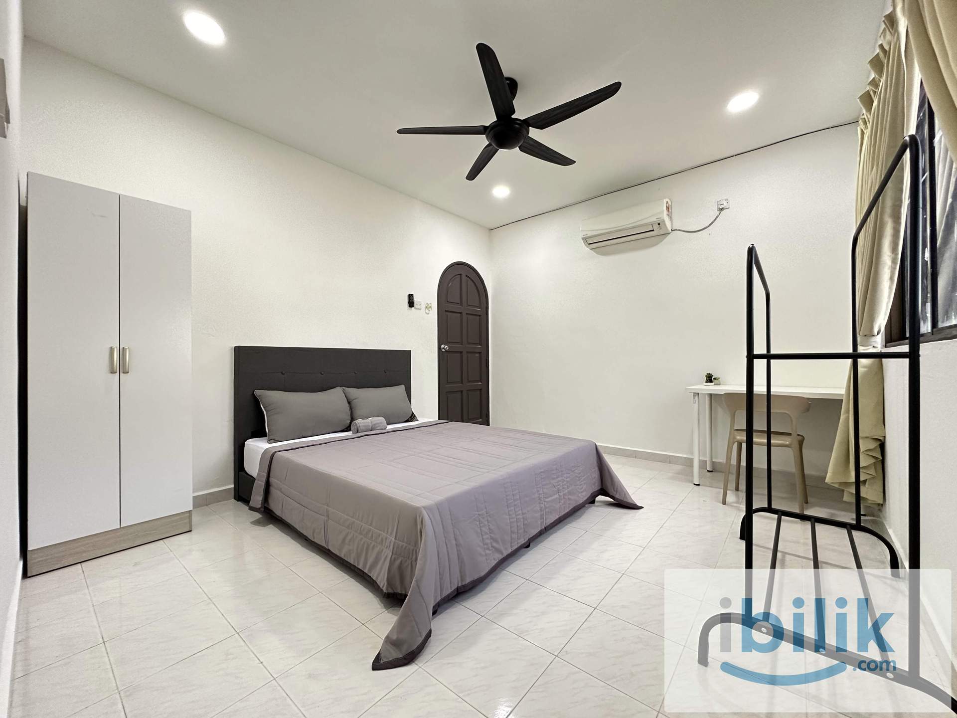 ❤️Senai Cozy & Big Fully Furnished Master Room with Private Bathroom for Rent❤️ - Image 2