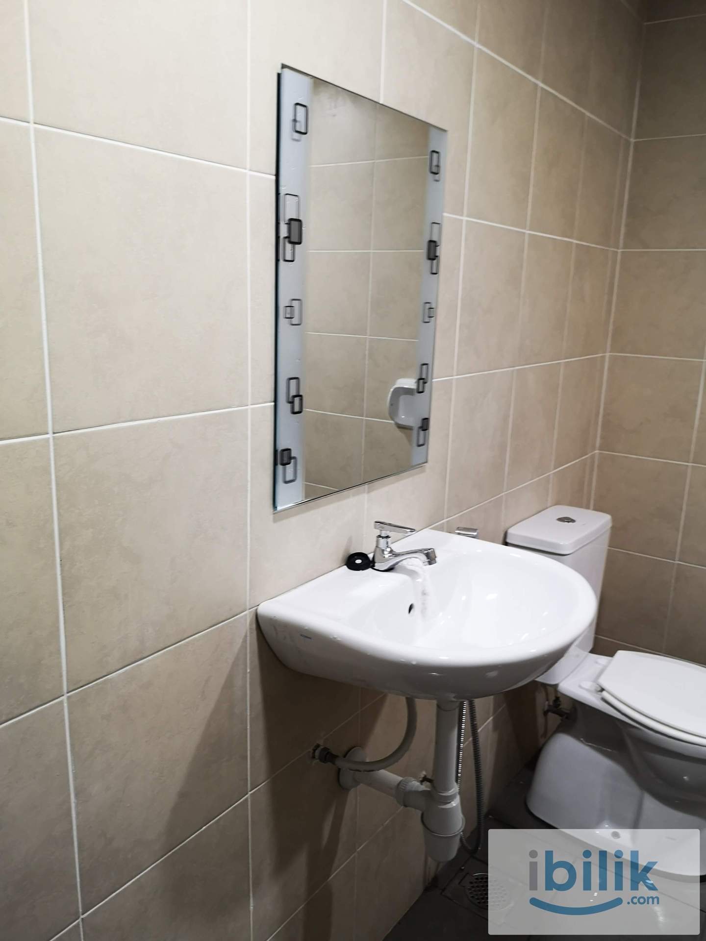 Single Room at Putrajaya, Selangor - Image 3