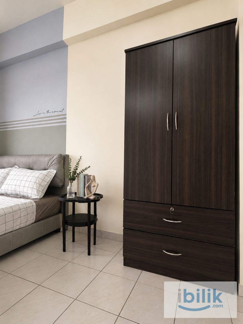 Master Room - Image 3