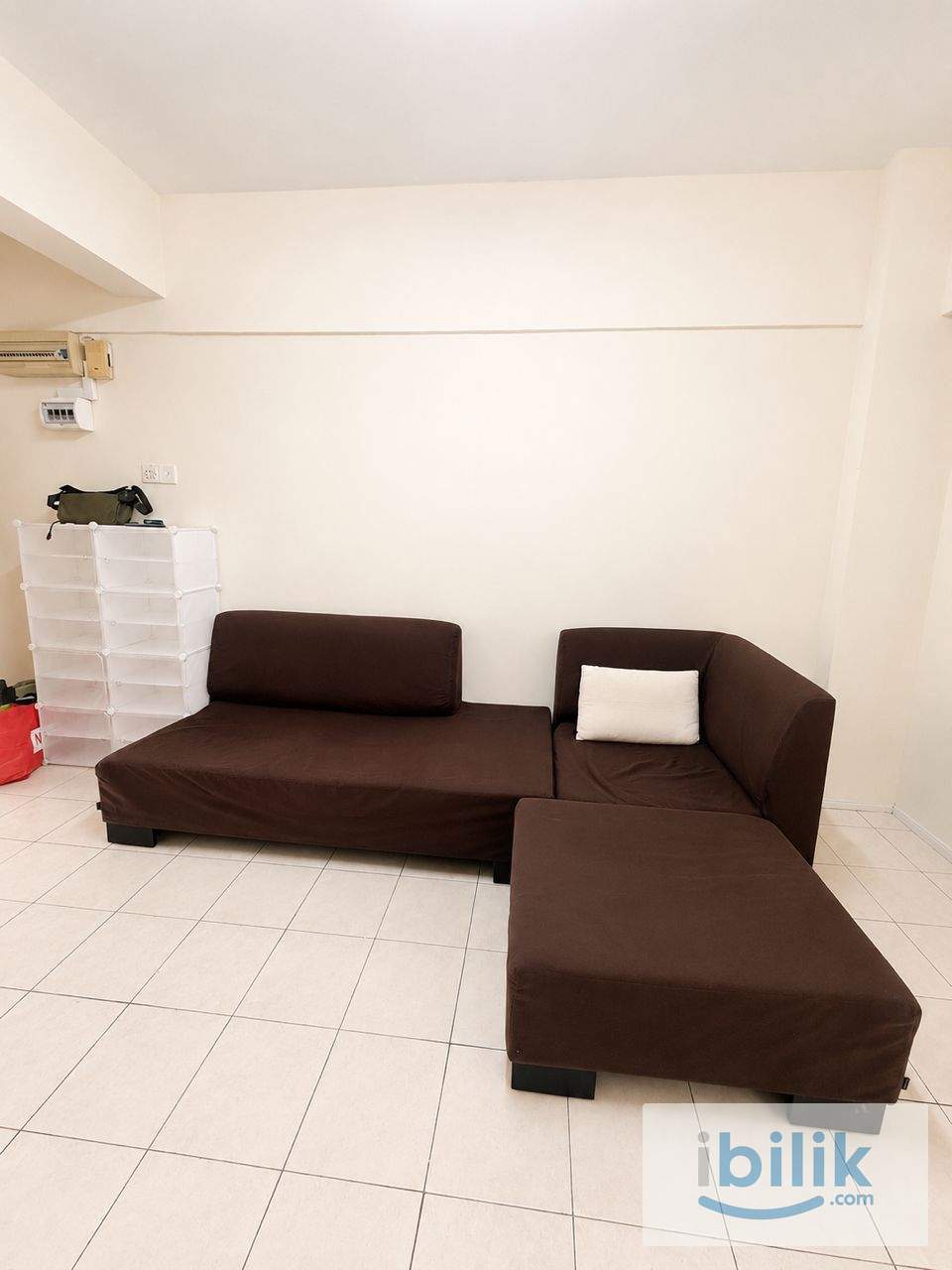 Master Room - Image 7