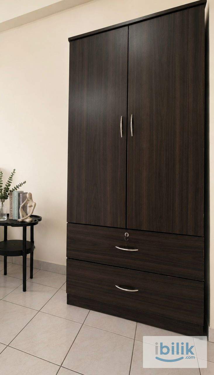 Medium Room - Image 3