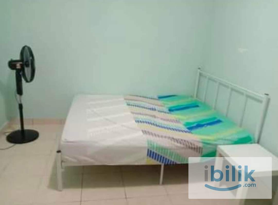 Middle Room for Rent - Image 1