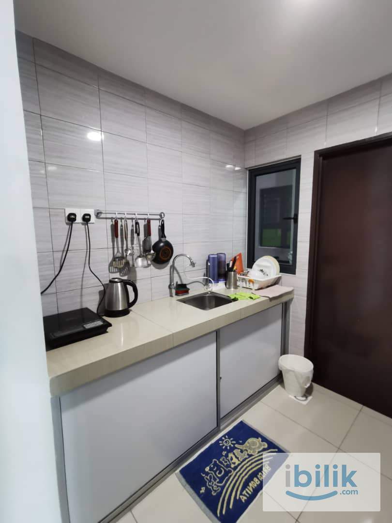 Single Room With Windows @ Symphony Tower Balakong - Image 5