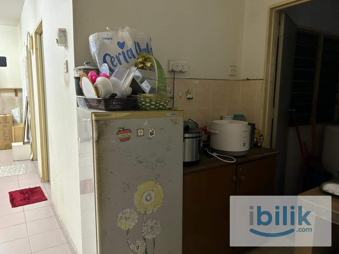 Middle Room at Bandar Baru Ampang, Ampang - Image 5