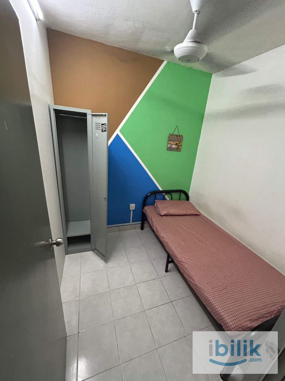 Single Room Male Muslim Fully Furnished at Flora Damansara, Damansara Perdana near 1Utama KPJ2 Month Kiara TTDI Empire c - Image 1