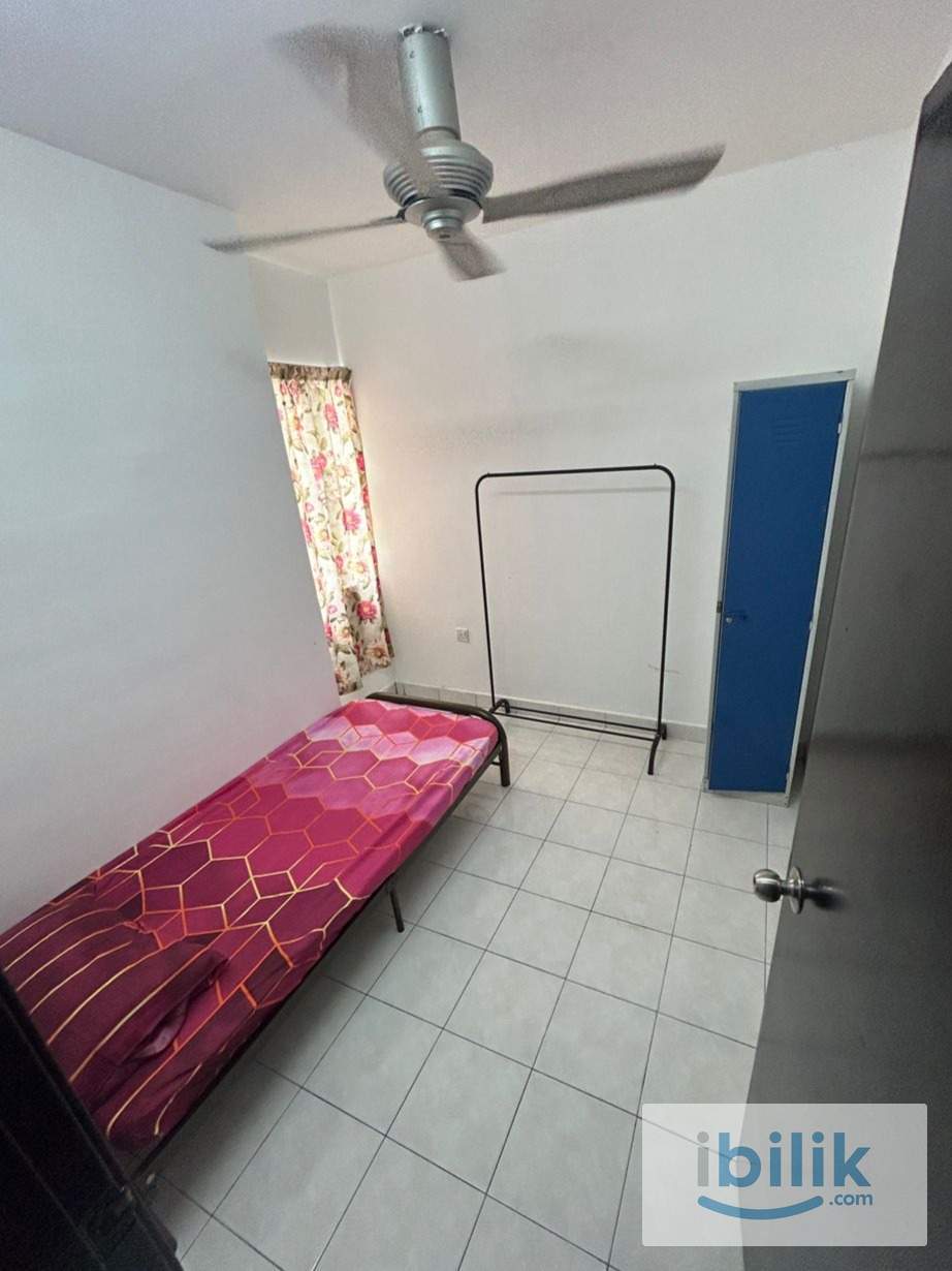 Non Sharing Room Female Muslim at Flora Damansara PJ near KPJ2 Empire City 1Utama TTDI - Image 1