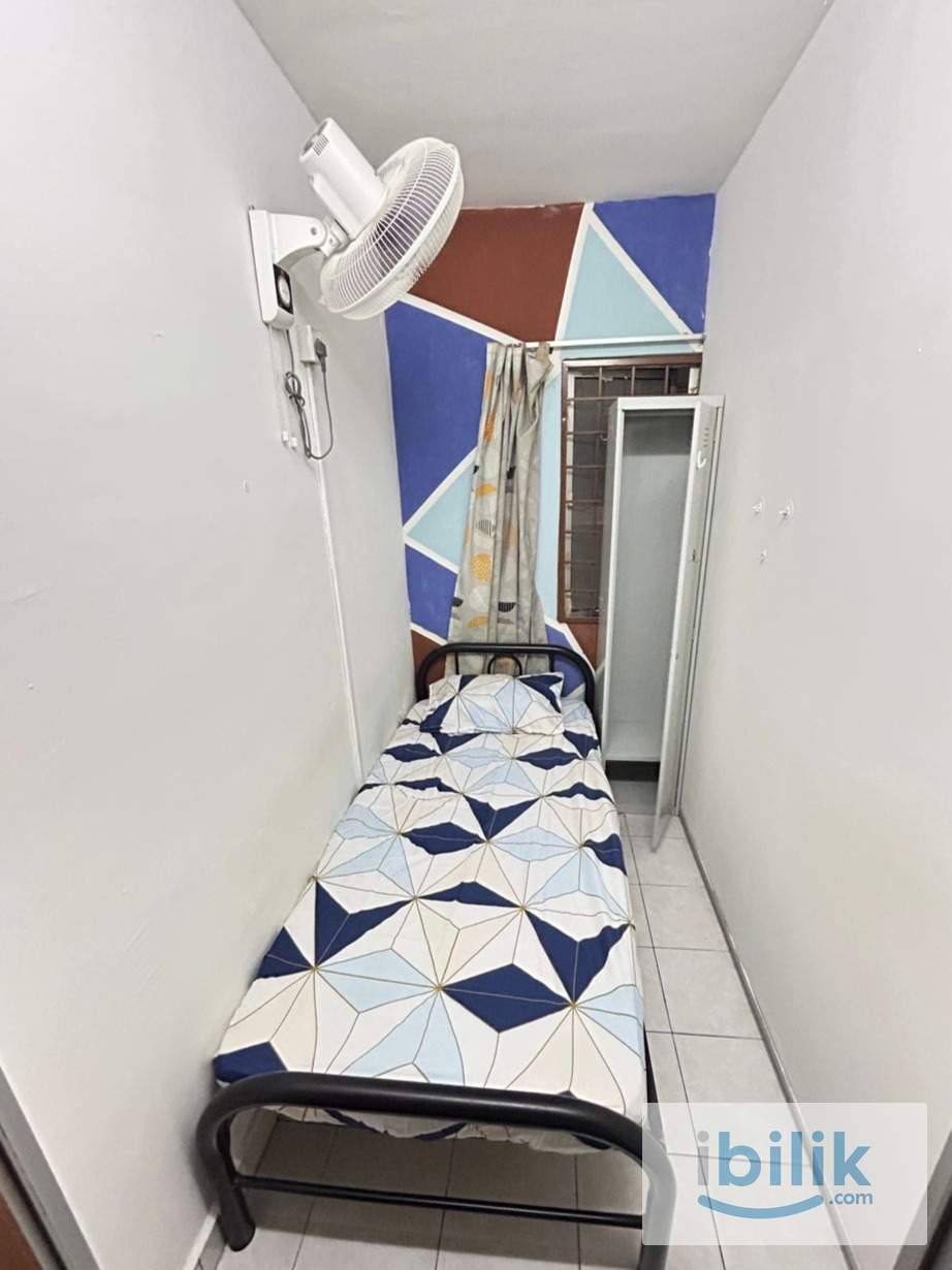Small Room Male Fully Furnished at Flora Damansara, Damansara Perdana 1 Utama Empire City IKEA KPJ2 Mont Kiara - Image 2