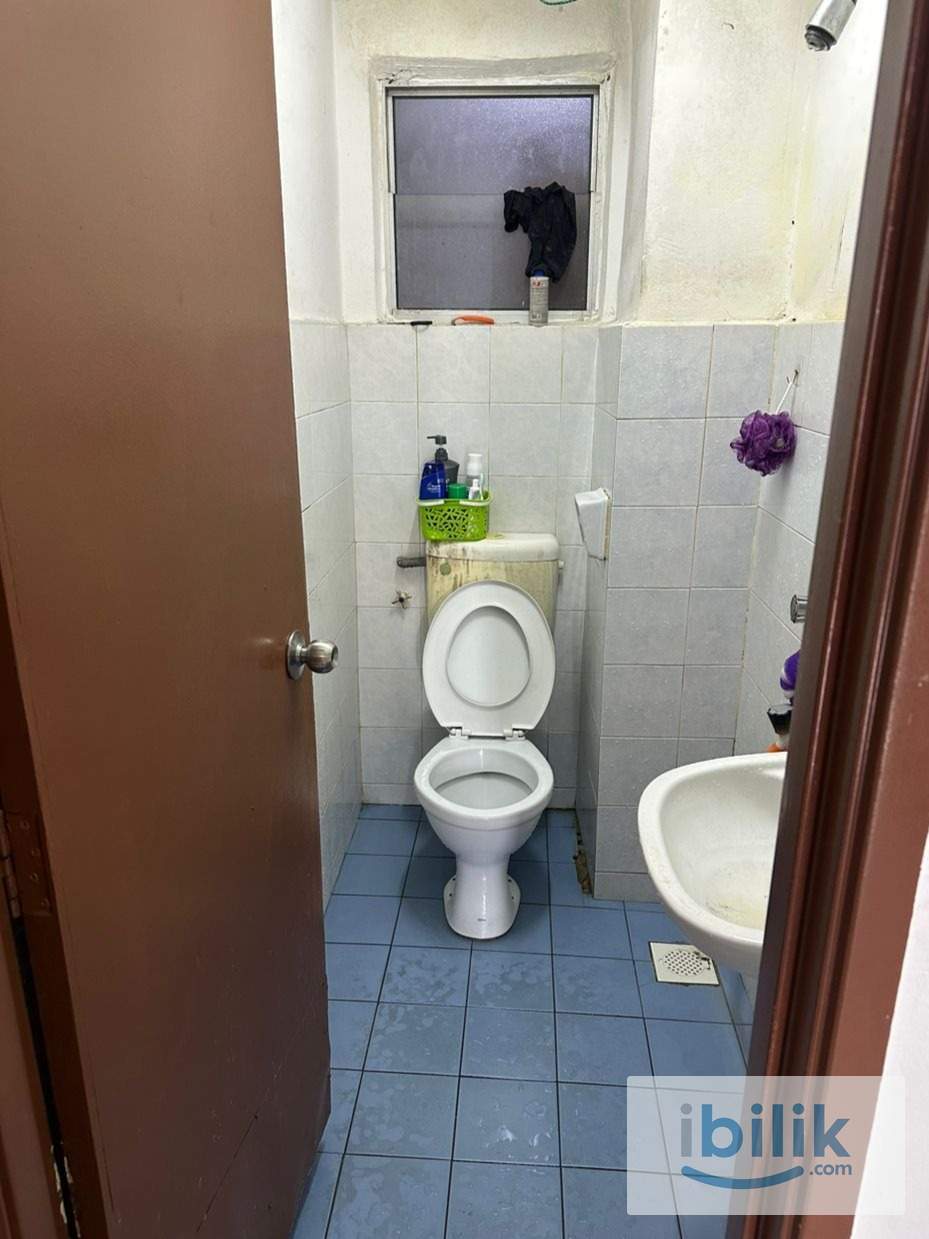 Small Room Male Fully Furnished at Flora Damansara, Damansara Perdana 1 Utama Empire City IKEA KPJ2 Mont Kiara - Image 6