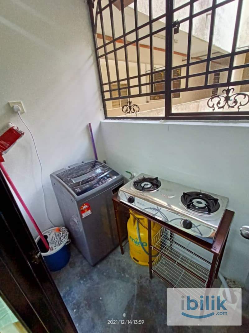 Single Room Male Muslim at Desaminium Rimba, Bandar Putra Permai near Taman Equine Hospital Serdang UPM  MAEPS IOI City  - Image 6