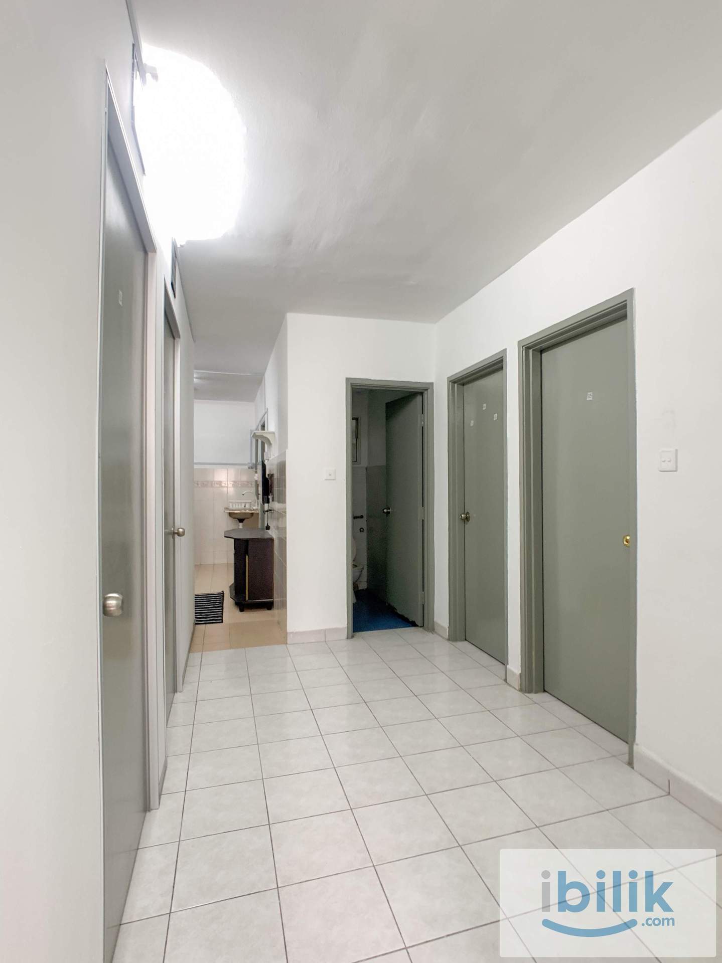 Single Room Male Fully Furnished at Flora Damansara, Damansara Perdana near Empire City KPJ2 1 Utama IKEA TTDI - Image 6