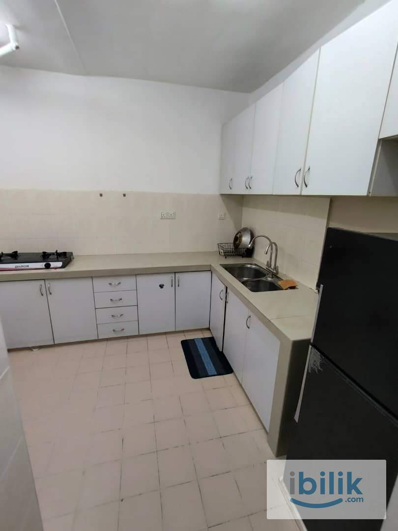 Sharing Room Male Muslim at Flora Damansara, Damansara Perdana PJ near Empire City IKEA One Utama KYM Tower TTDI - Image 3