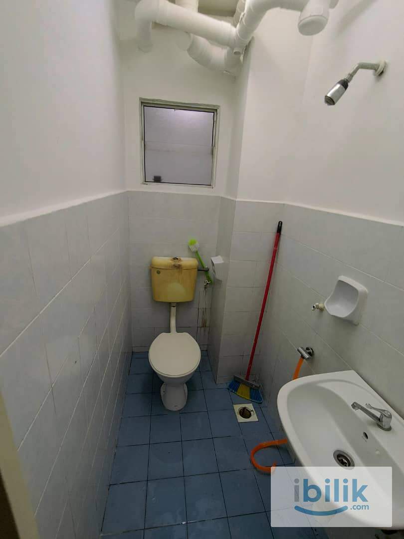 Sharing Room Male Muslim at Flora Damansara, Damansara Perdana PJ near Empire City IKEA One Utama KYM Tower TTDI - Image 7