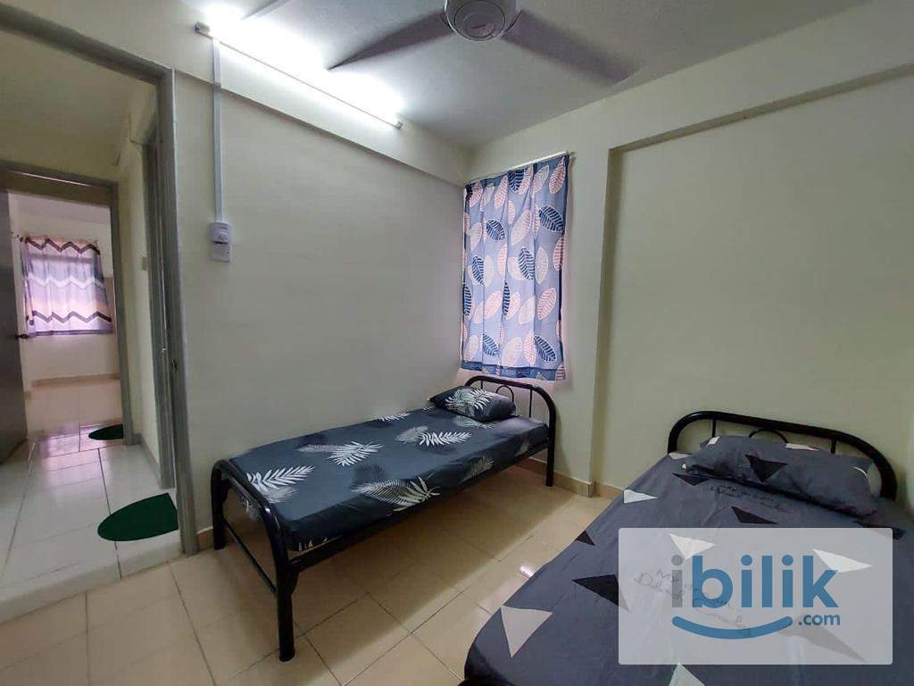 Sharing Room Male at Cyberia SmartHomes, Cyberjaya near Tamarind Square MMU DPULZE Hospital Cyberjaya  - Image 2
