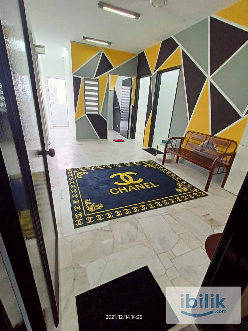 Single Room Male at Desaminium Rimba Taman Equine Seri Kembangan Puncak Jalil UPM AEON GIANT MAEPS Serdang - Image 2