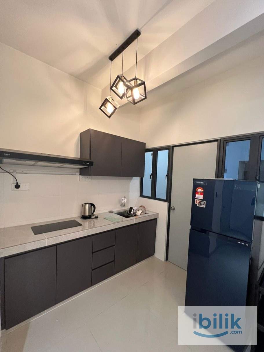 Nice Medium Room For Rent - Image 3