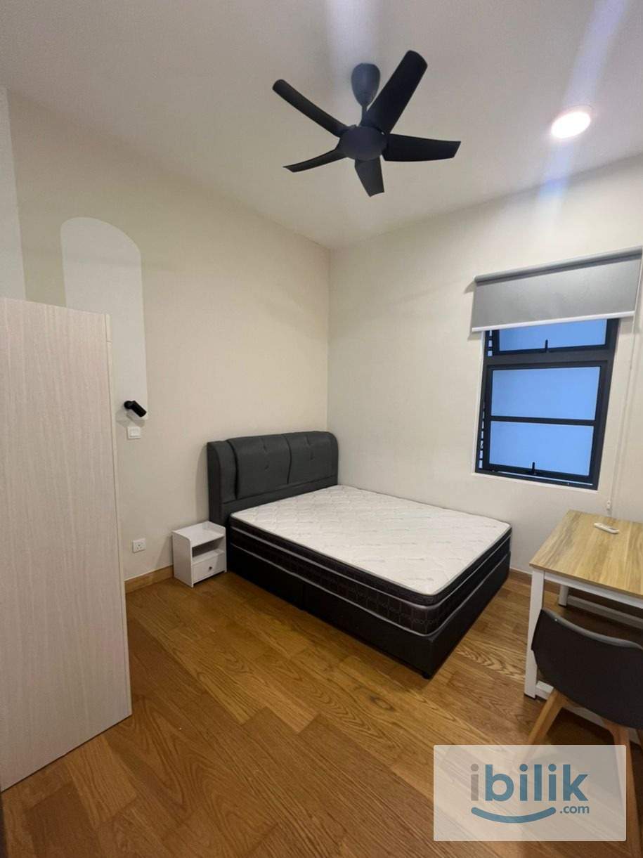 Nice Medium Room For Rent  - Image 2