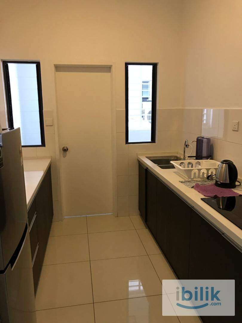 8 Kinrara Cozy Single room for rent - Image 4