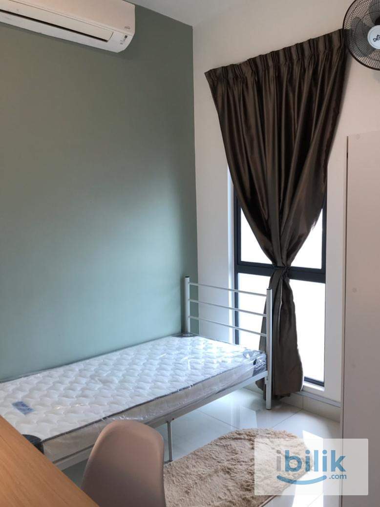 8 Kinrara Cozy Single room for rent - Image 1
