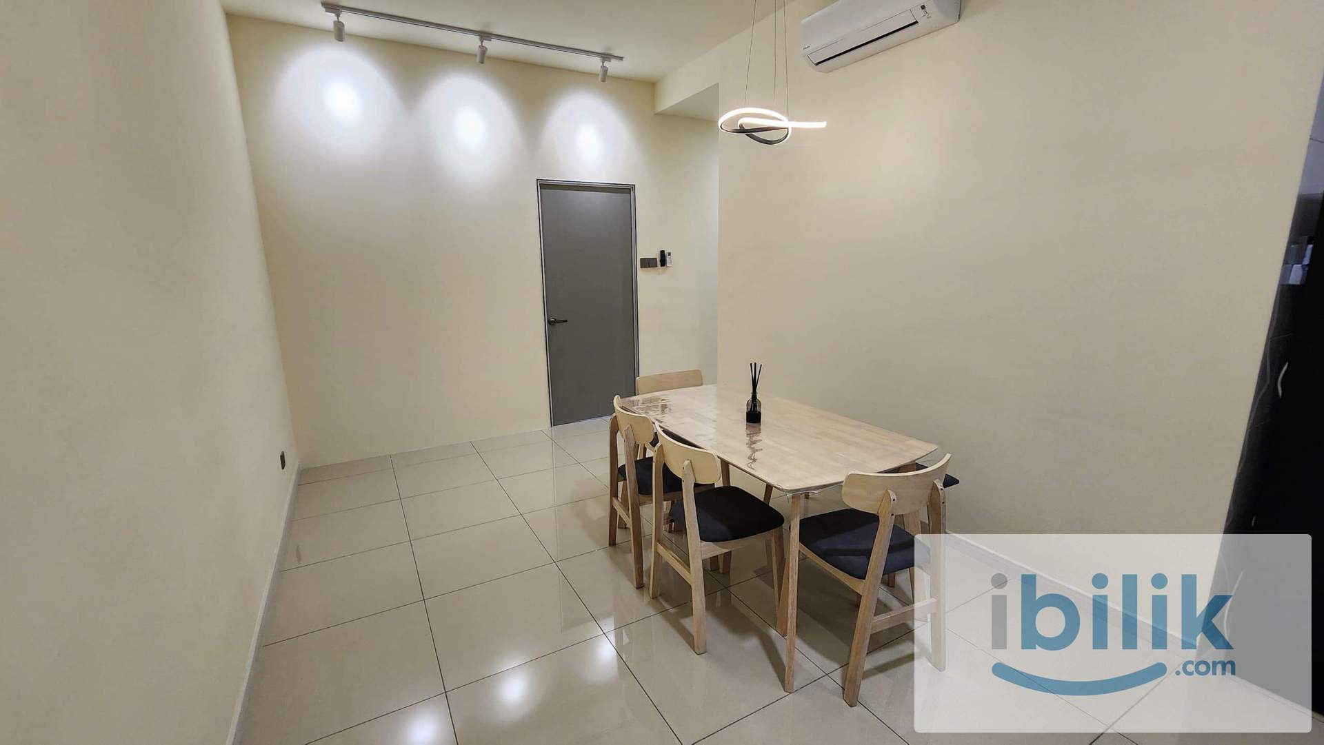 The ERA @ Duta North - Medium Room for Rent  - Image 3