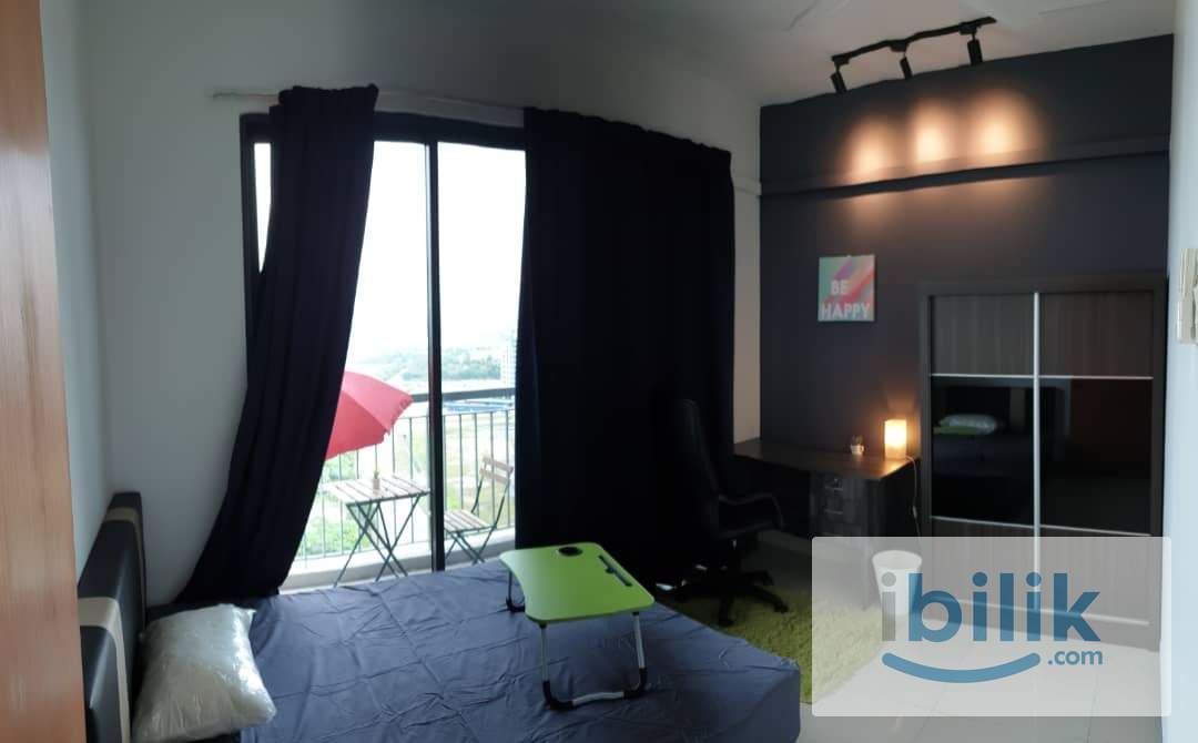 Free WIFI Single Room at Parkhill Residence - Image 1