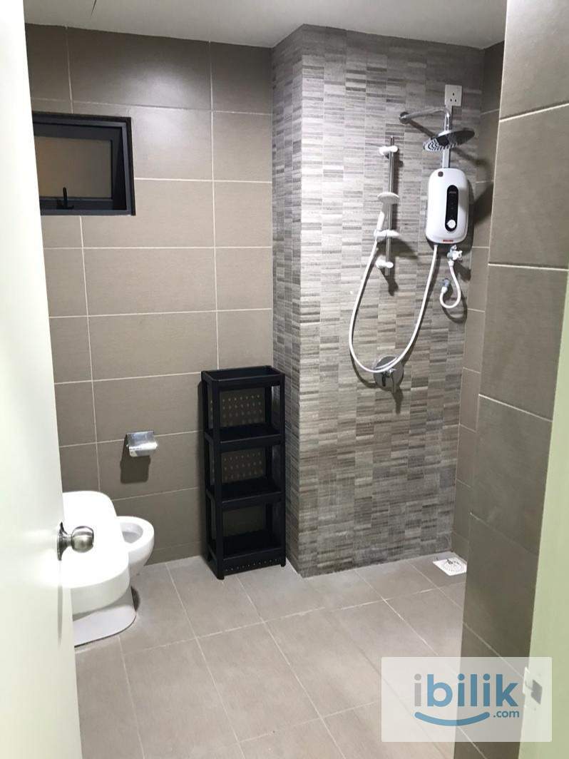 Free WIFI Single Room at Parkhill Residence - Image 2