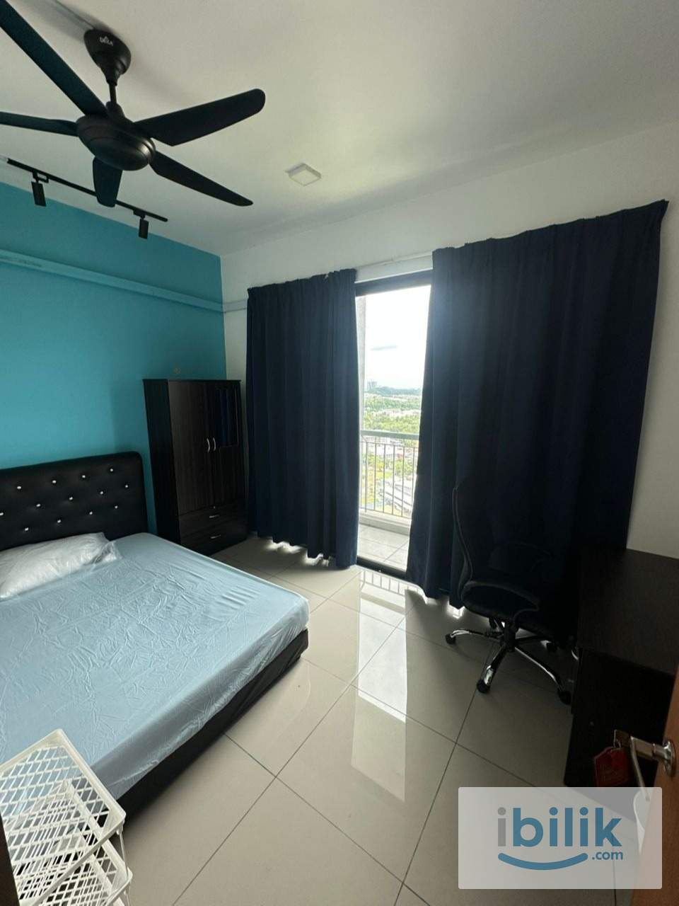 Free WIFI Single Room at Parkhill Residence - Image 1