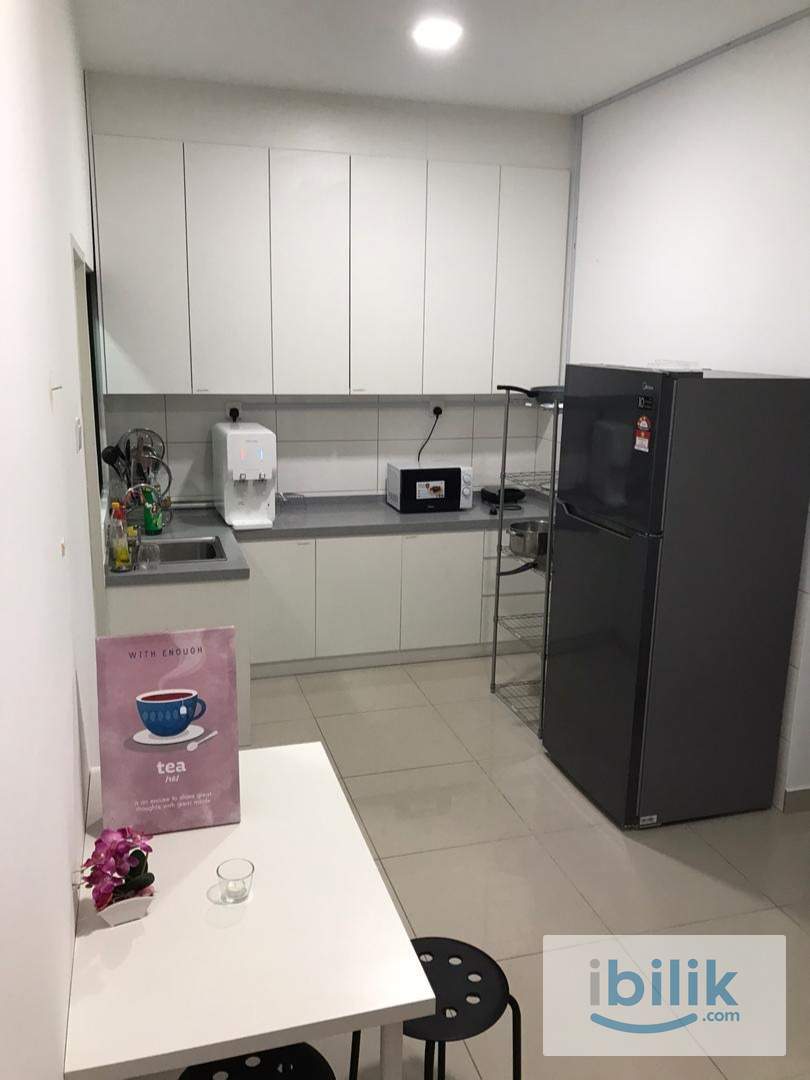 Free WIFI Single Room at Parkhill Residence - Image 3