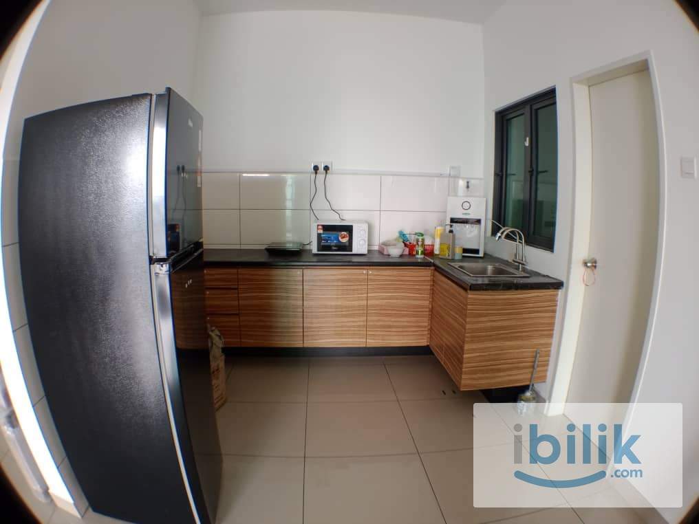 Free WIFI Single Room at Parkhill Residence - Image 2