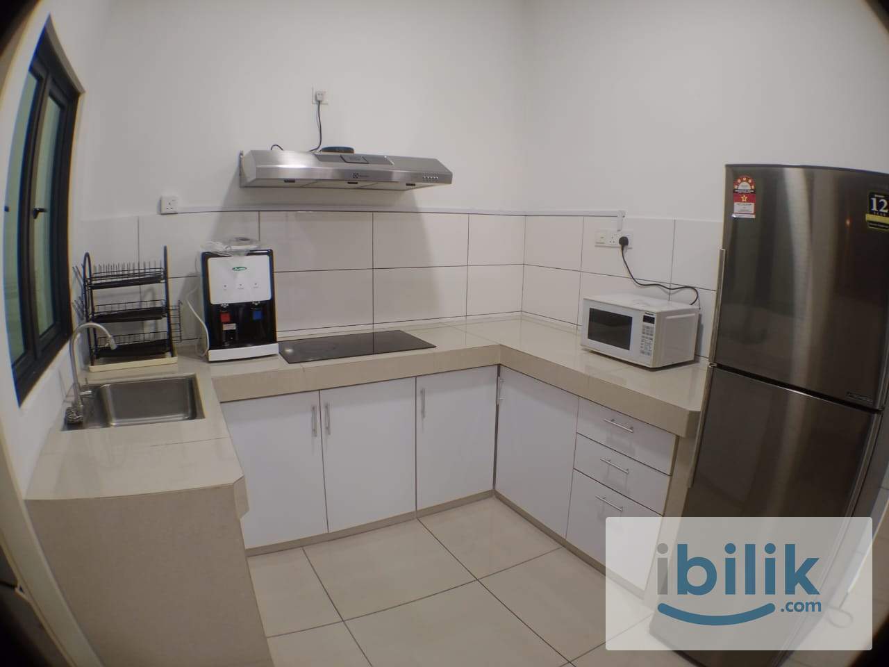 Free WIFI Single Room at Parkhill Residence - Image 3