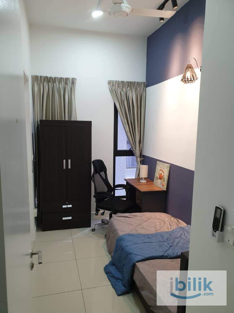 Free WIFI Single Room, Female Unit at Le Pavilion - Image 1