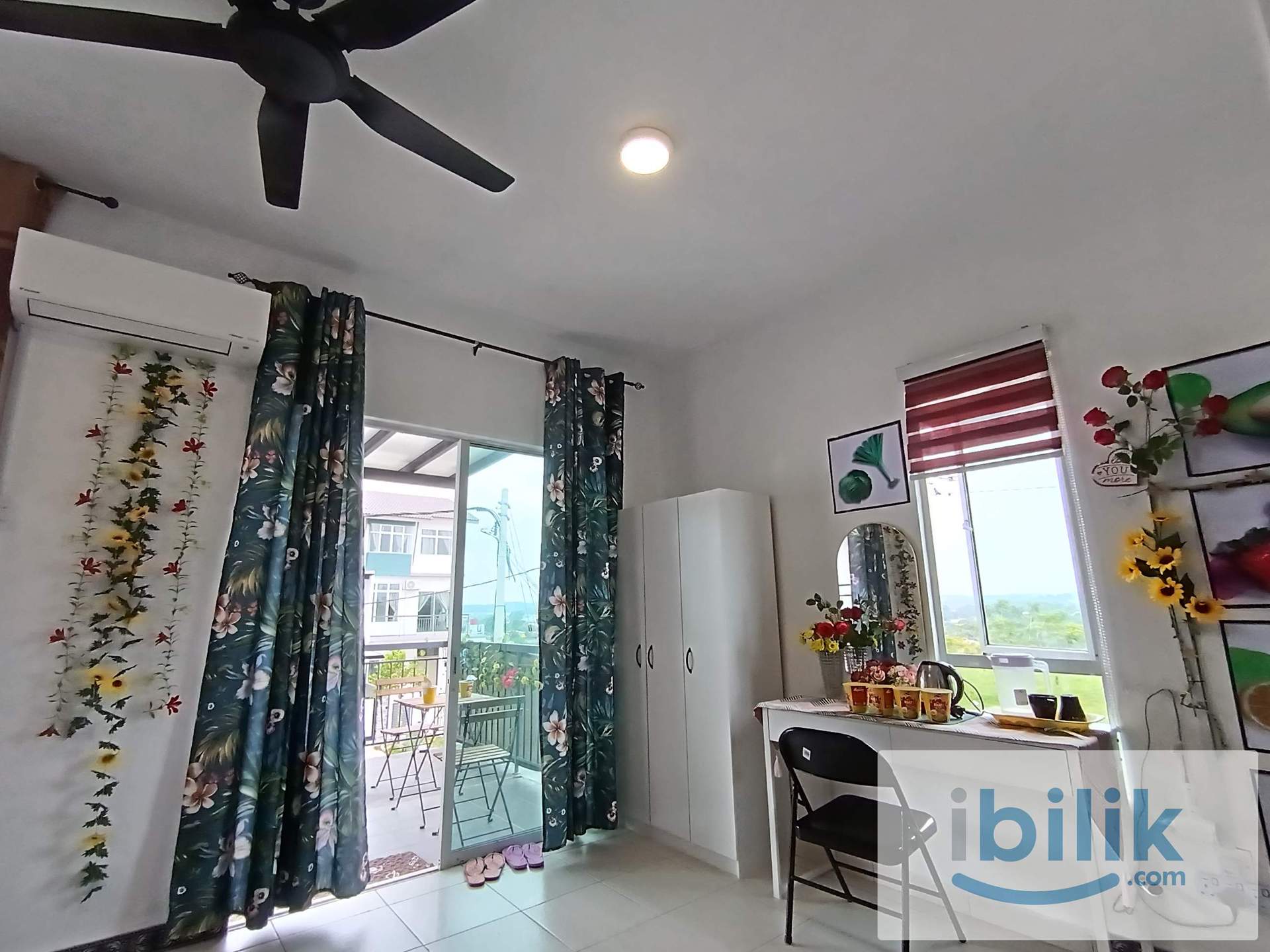 Budget Rawang Master bedroom+Private attached bathroom+Balcony  - Image 7
