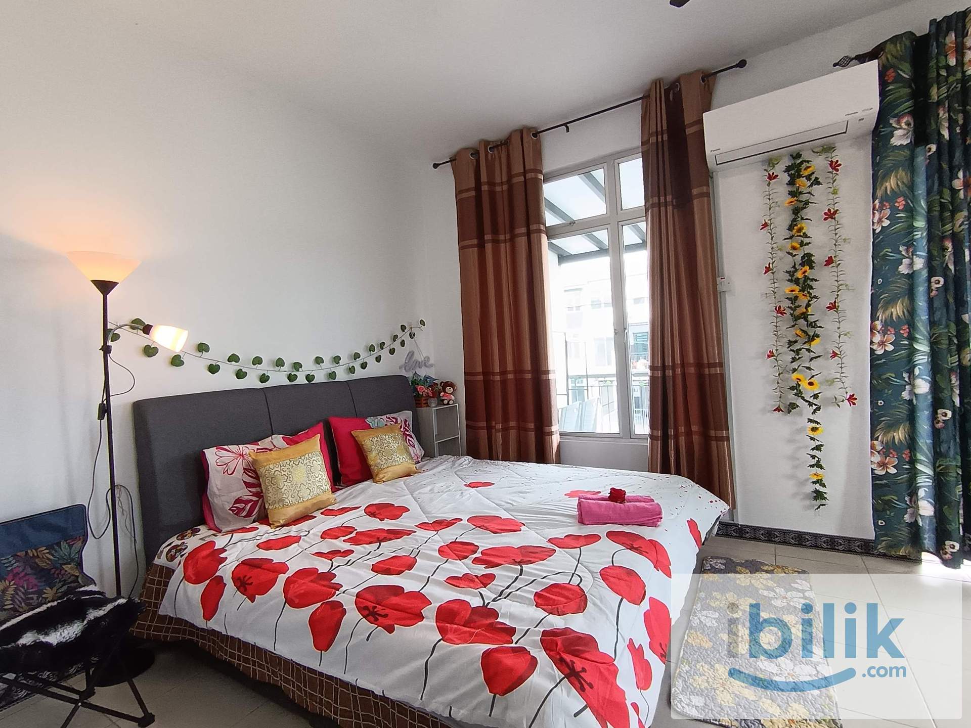 Budget Rawang Master bedroom+Private attached bathroom+Balcony  - Image 8