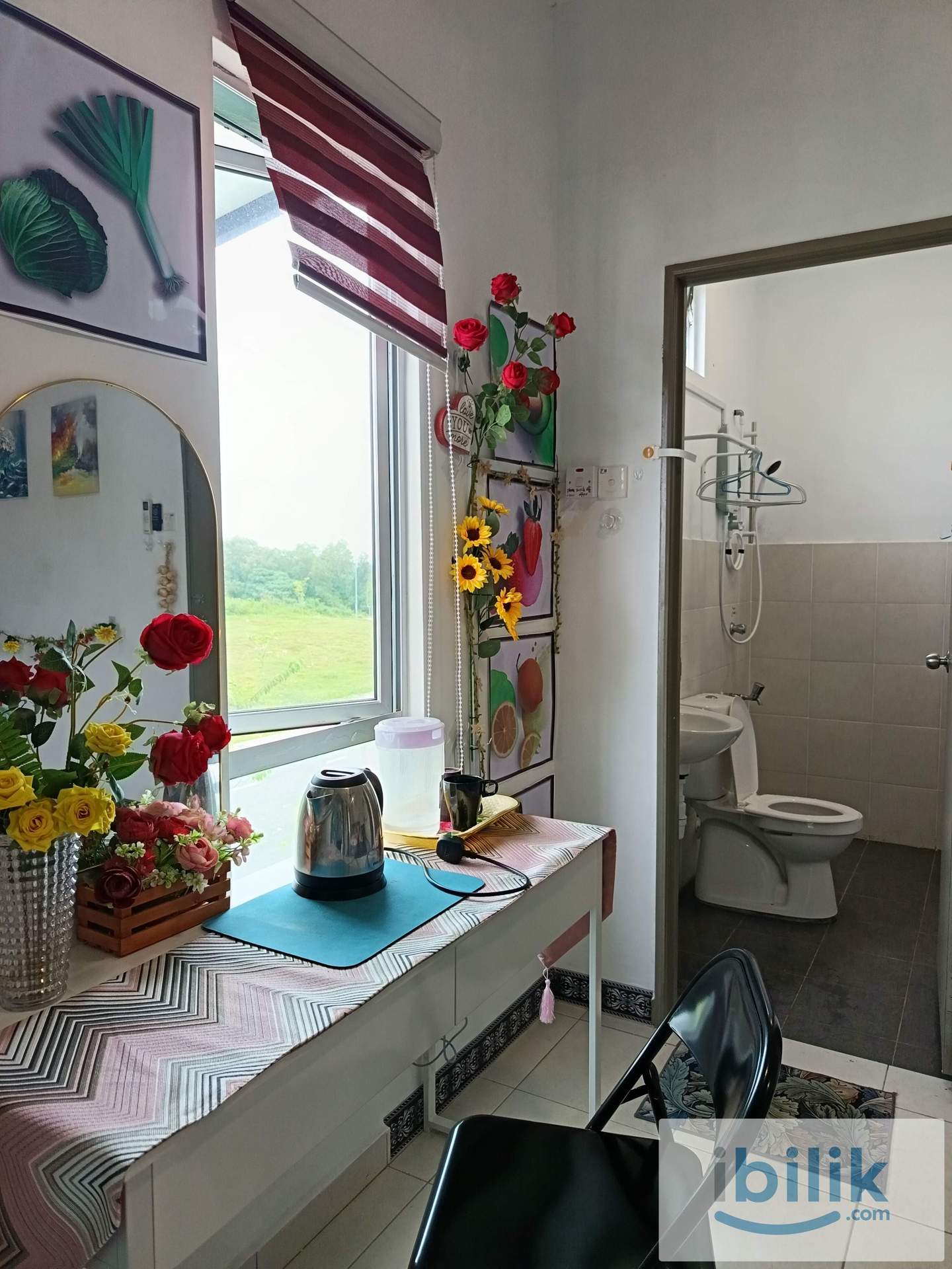 Budget Rawang Master bedroom+Private attached bathroom+Balcony  - Image 4