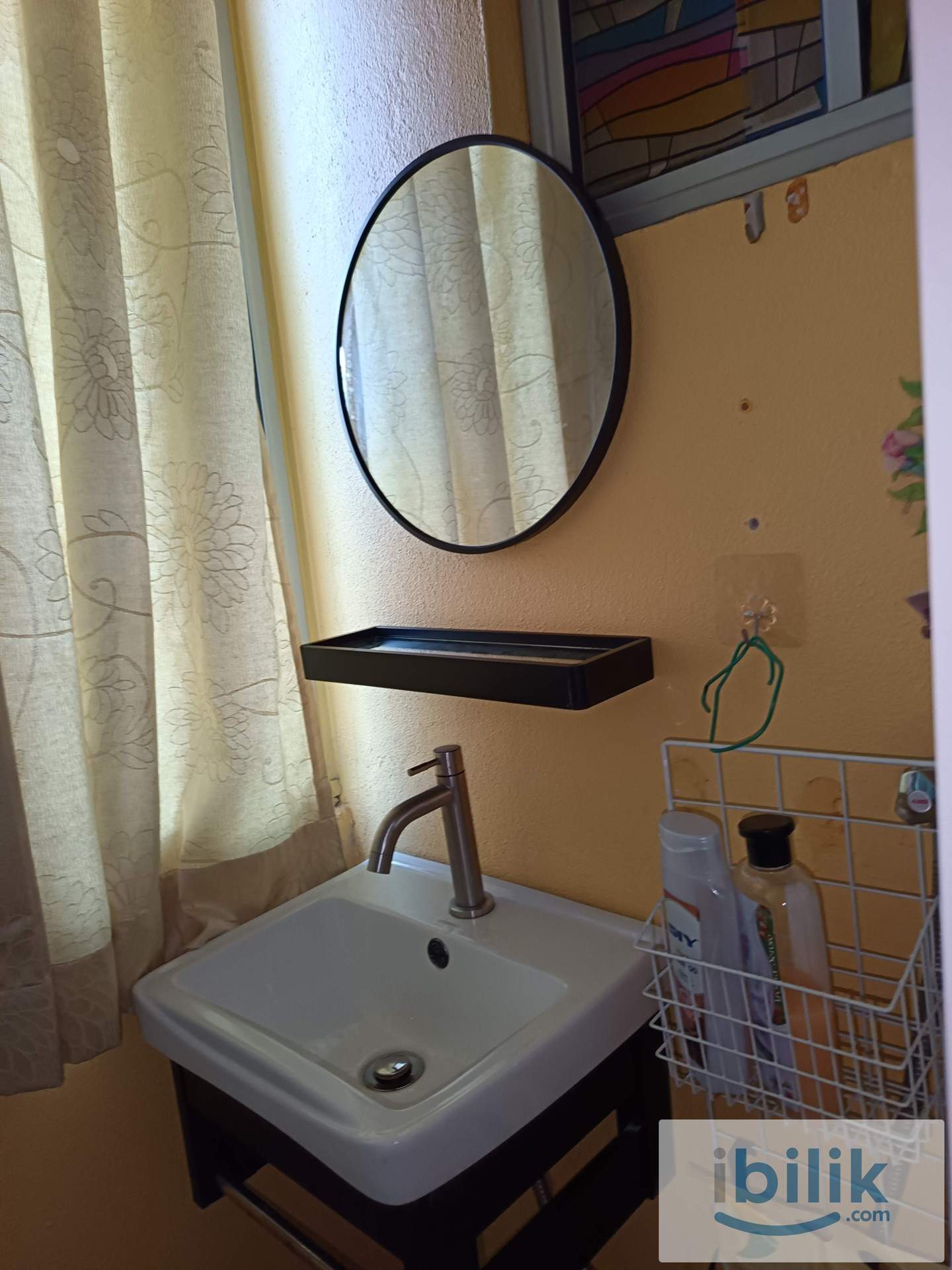 Bandar Bukit Tinggi Klang Single AC Room(Kitchen+Parking+Wi-Fi+Laundry+GF)  - Image 5