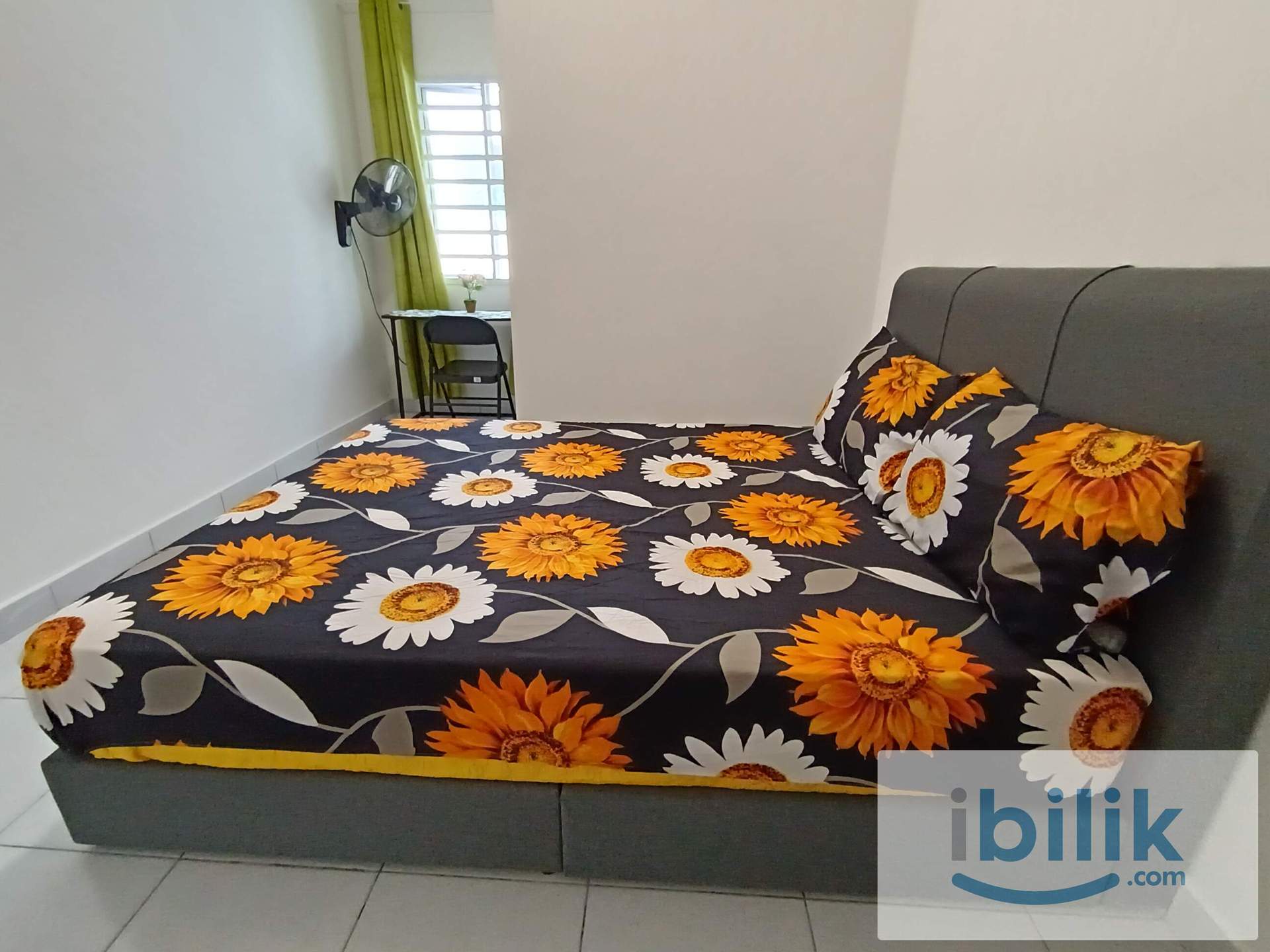 Perodua HQ Big Room Queen Bed+Kitchen+Laundry+Parking+WFH+Wi-Fi  - Image 2