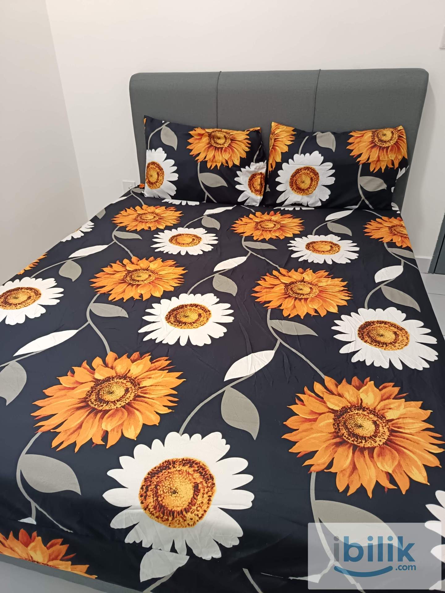 Perodua HQ Big Room Queen Bed+Kitchen+Laundry+Parking+WFH+Wi-Fi  - Image 8