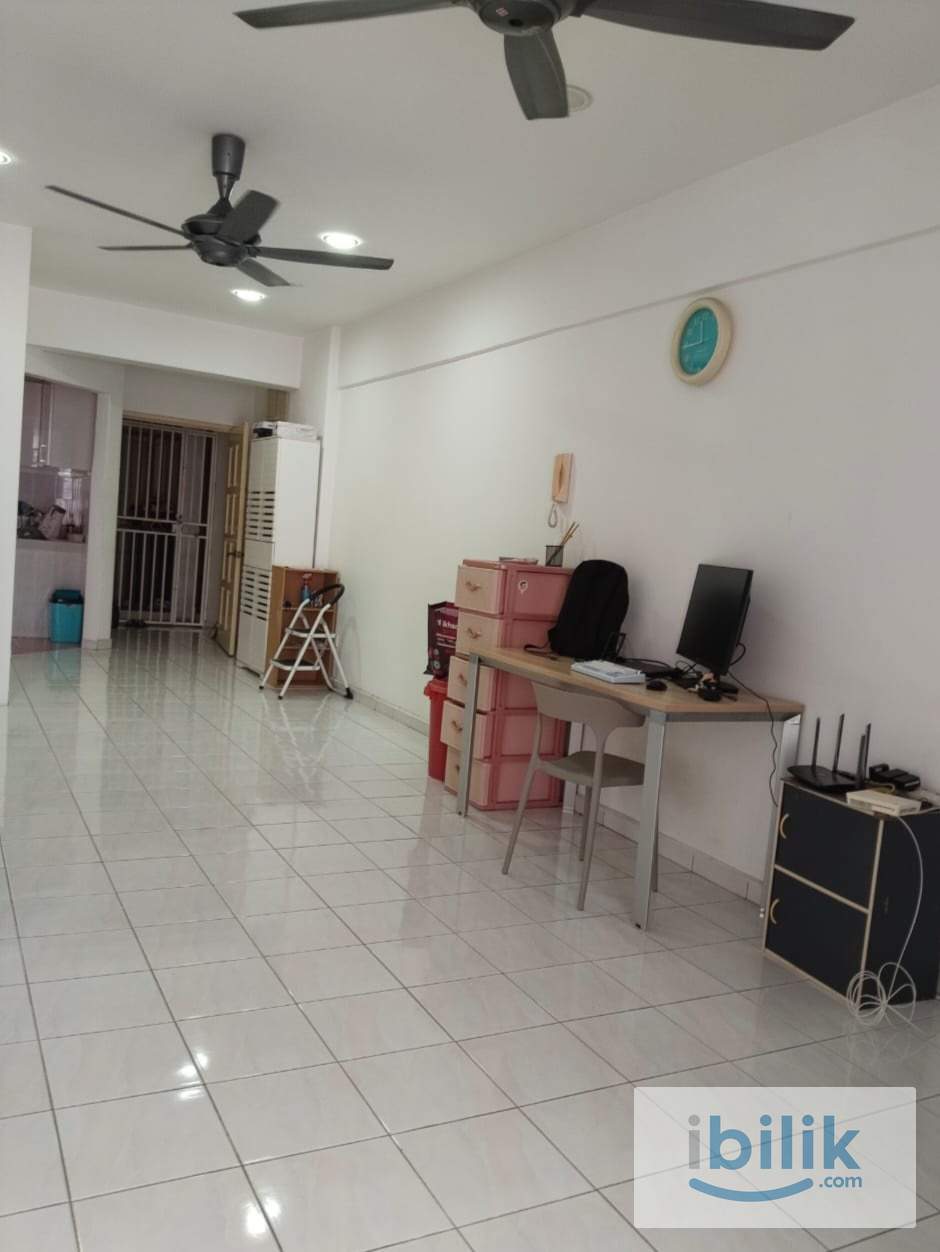 Aircon Medium Room - Image 1