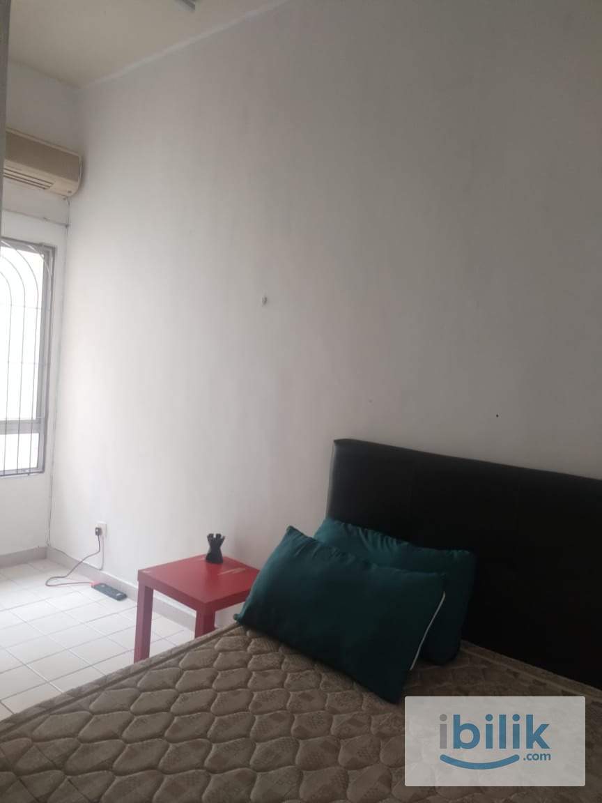 Rm 450 Move in Now Individual Room + Attached Toilet Inclusive Utility - Image 4